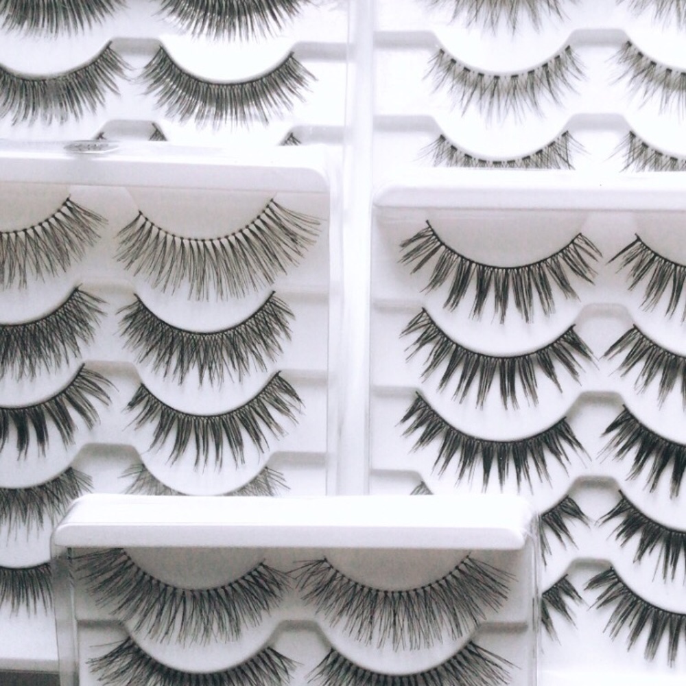 **BEST DEAL** Bulk Lashes/ (25 Lashes) 5 styles